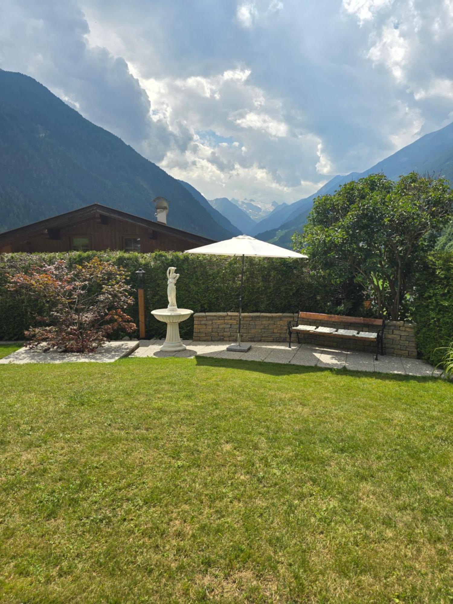 Landhaus Knoflach Neustift im Stubaital Luaran gambar